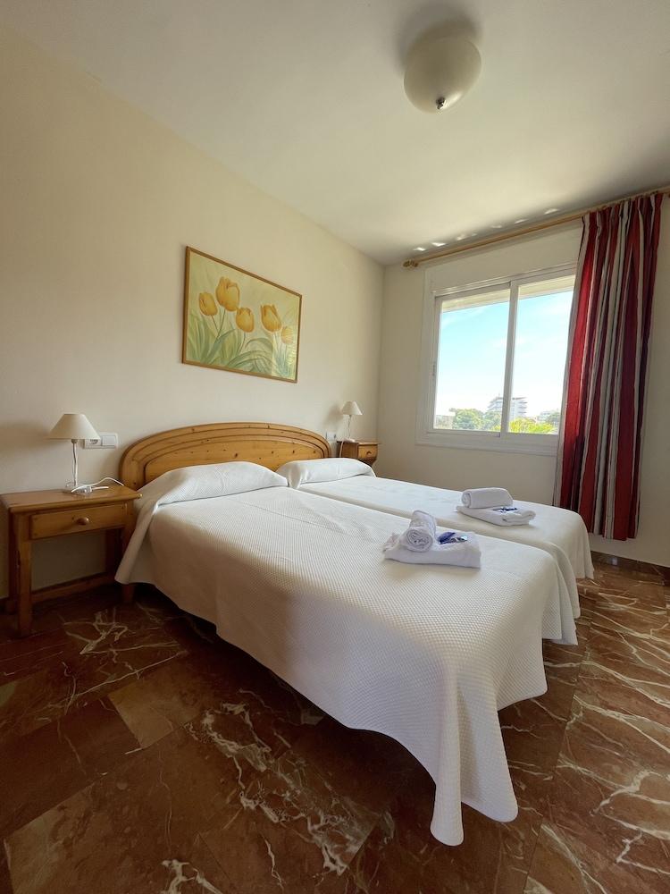 Aparthotel Residencial Vidalbir L'Alfas del Pi Luaran gambar