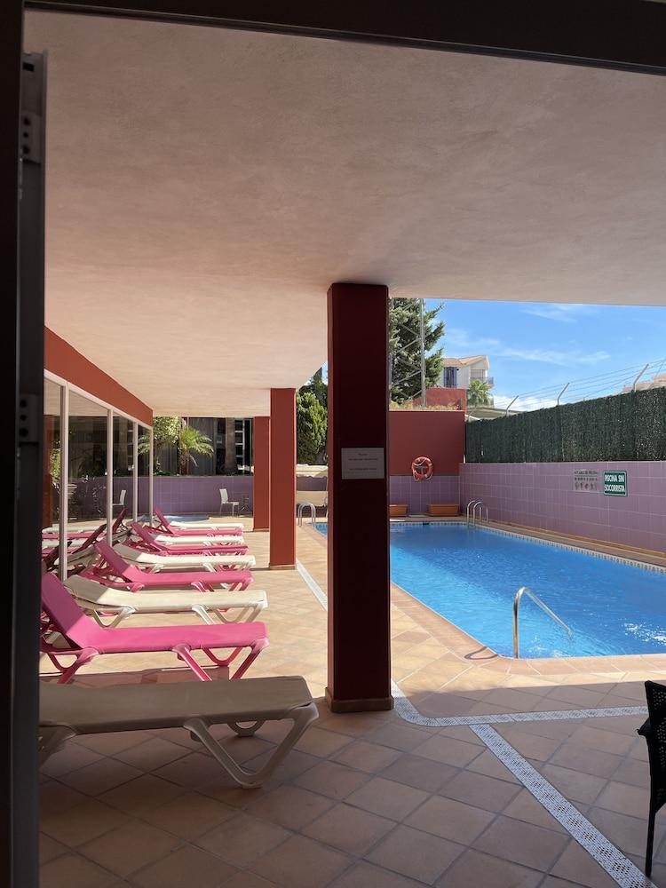 Aparthotel Residencial Vidalbir L'Alfas del Pi Luaran gambar