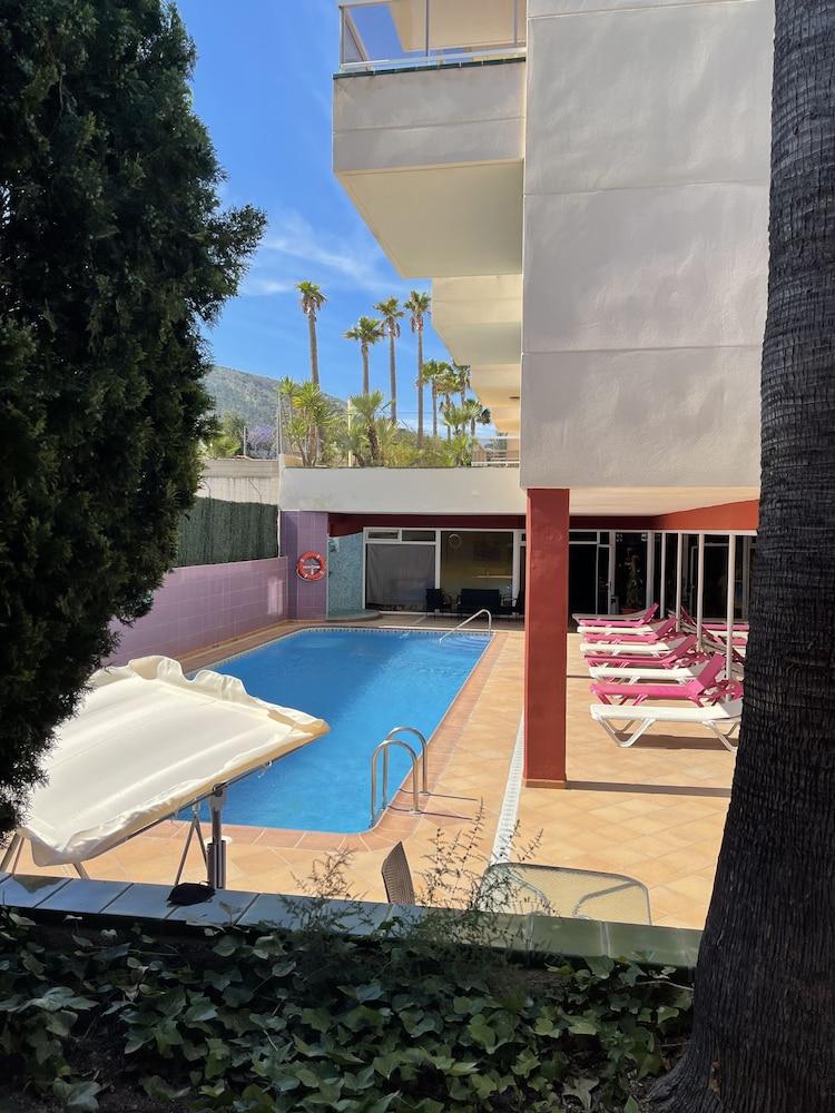 Aparthotel Residencial Vidalbir L'Alfas del Pi Luaran gambar