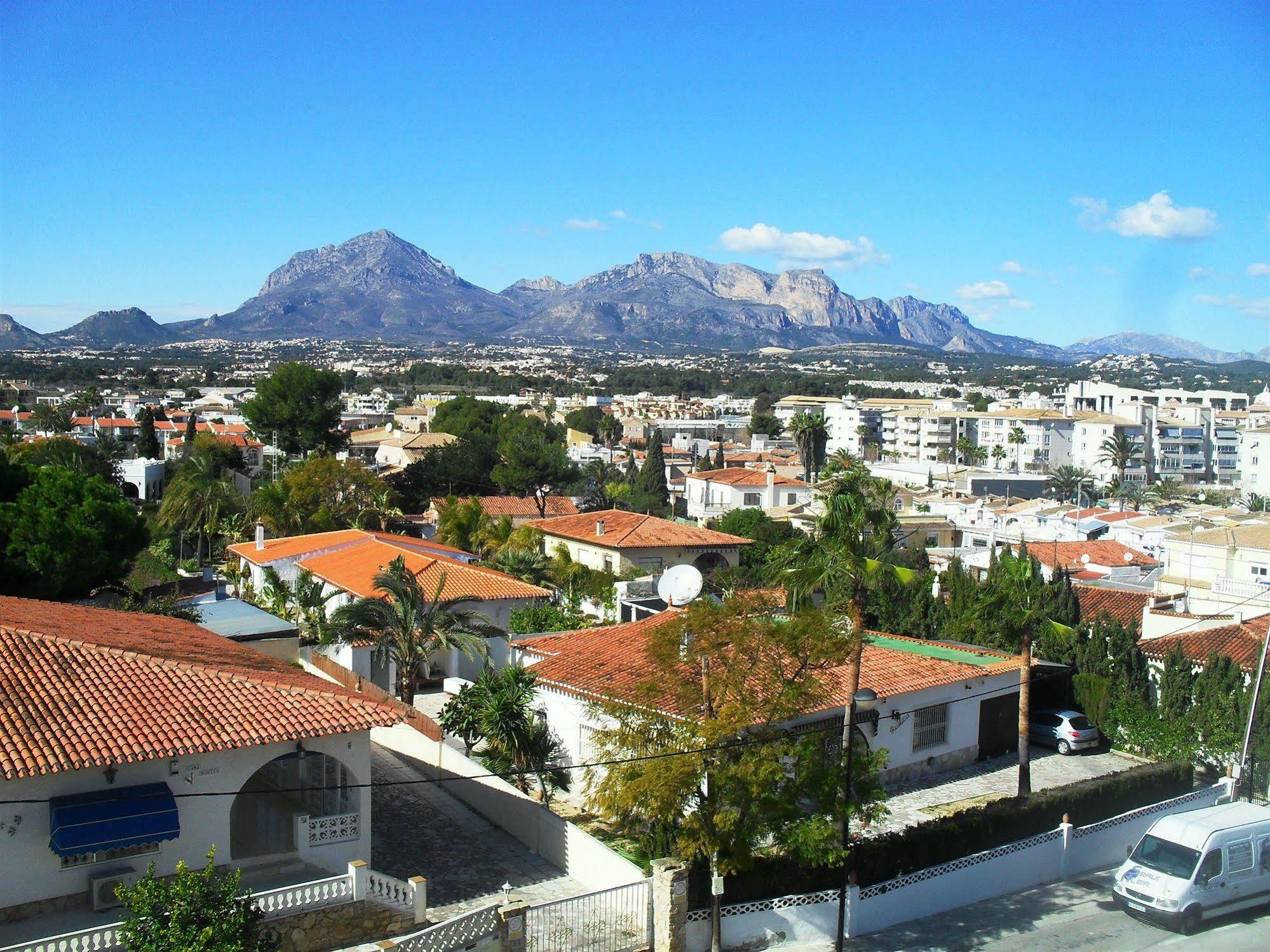 Aparthotel Residencial Vidalbir L'Alfas del Pi Luaran gambar