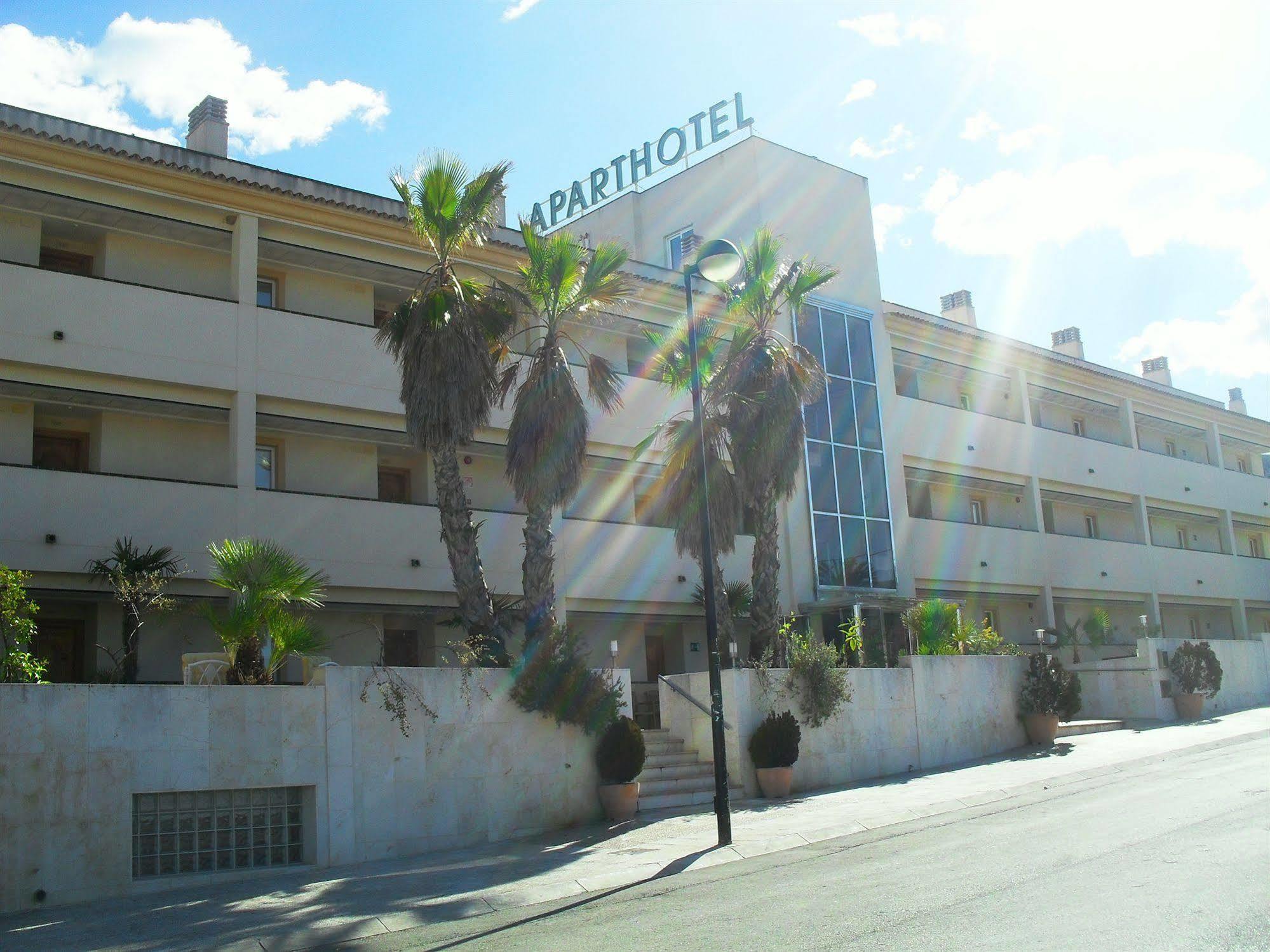 Aparthotel Residencial Vidalbir L'Alfas del Pi Luaran gambar